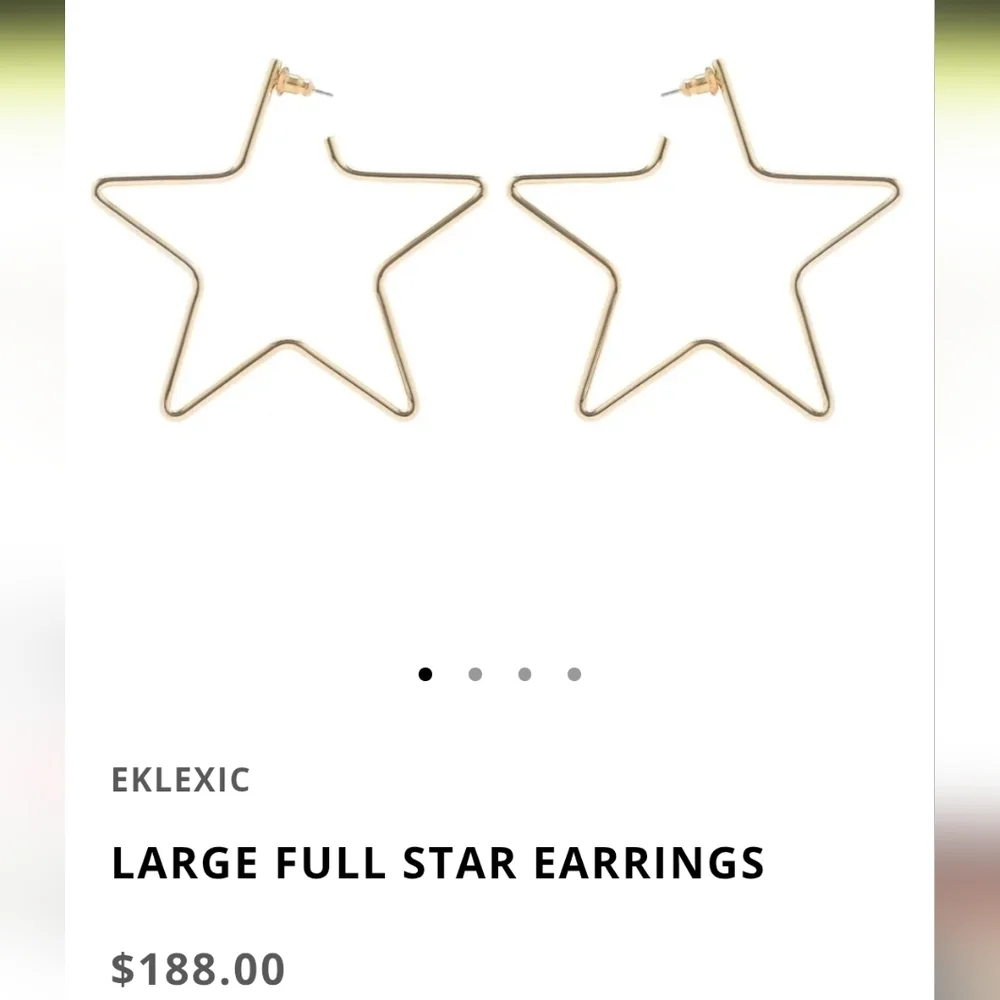 EKLEXIC Large Full Star Gold Statement Earrings - Picture 3 of 6